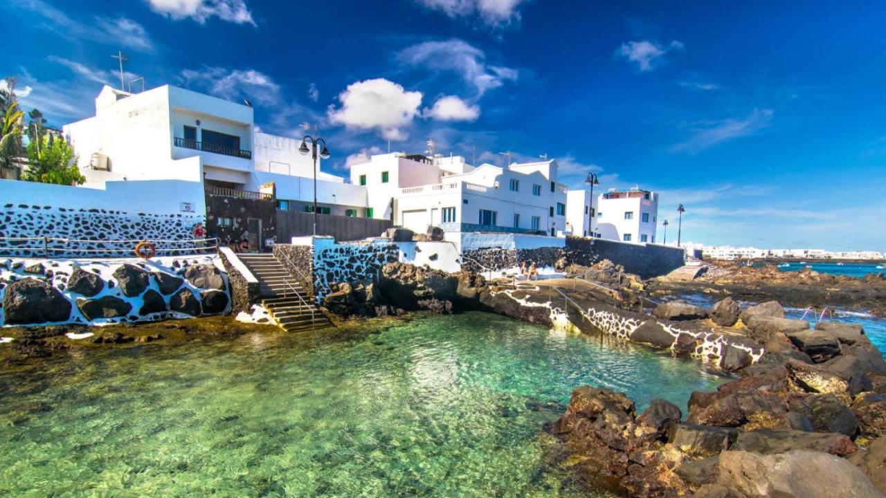 El Muellito Ocean View Apartment Punta Mujeres Екстериор снимка